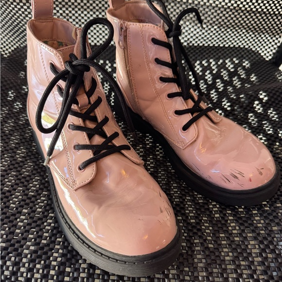 Trendy Pink Lace-Up Kids Boots - Picture 4 of 11